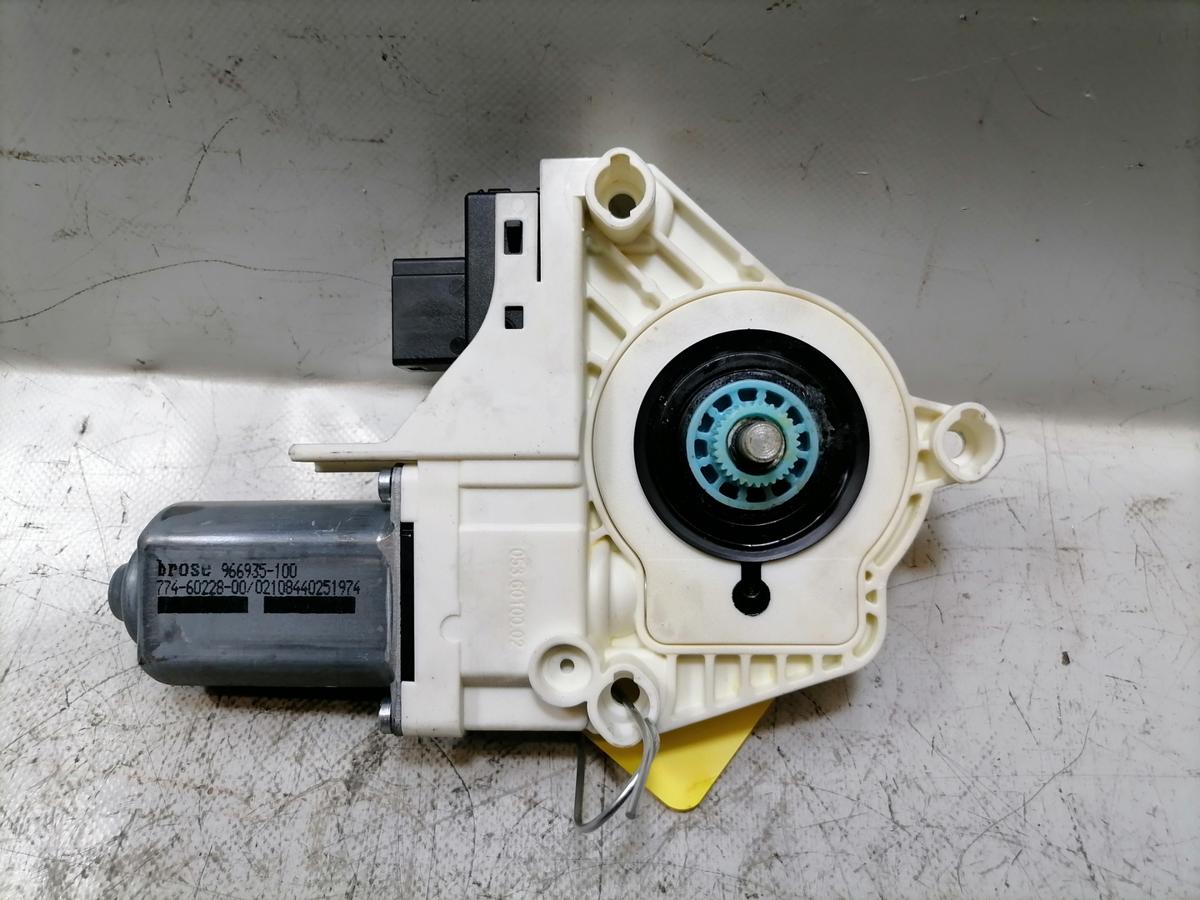Skoda Superb 2 3T original Fensterhebermotor vorn links Bj.2009
